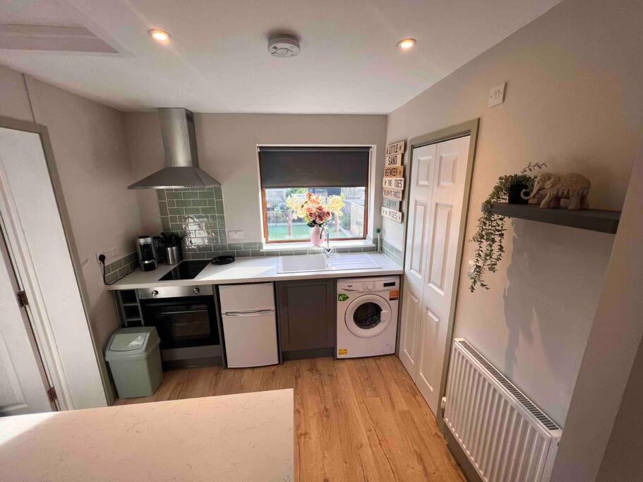 Seaview 1 Bed Open Condo - Free Parking Hove Exterior foto